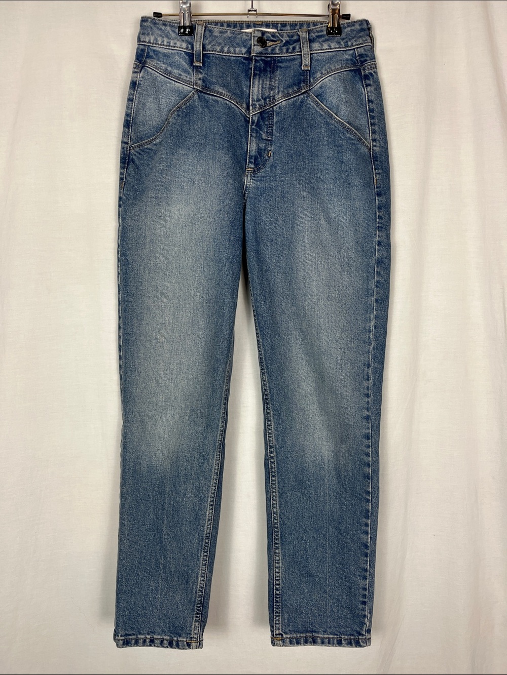 Guess Super High Rise 80's Mom Denim Ocean Blvd Wash Jeans